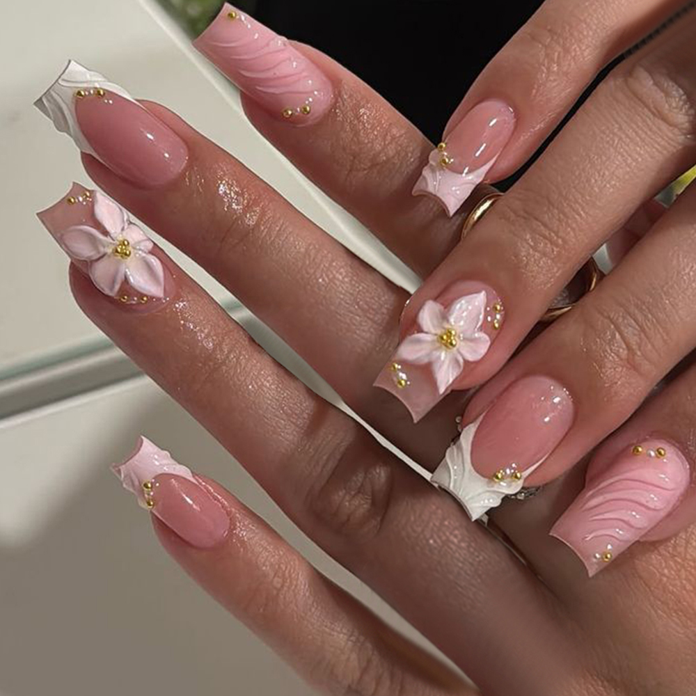 Nail Art Y2K - 24 pieces per box. Rectangular 3D